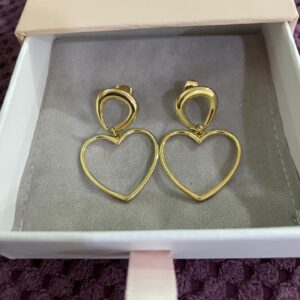 Pendientes Love